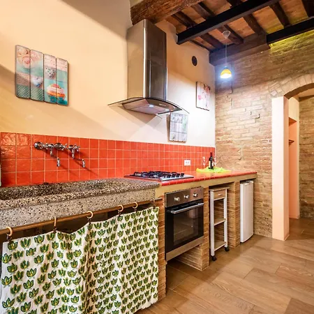 La Torre Di Monsindoli * Σιένα