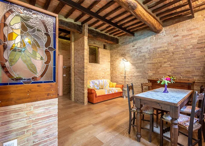 La Torre Di Monsindoli Siena