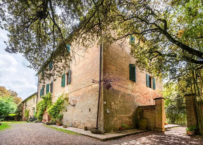 Alloggio per agriturismo La Torre Di Monsindoli Siena