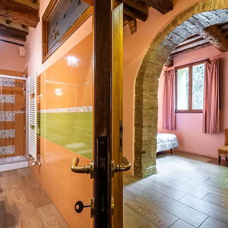 La Torre Di Monsindoli 팜스테이 *