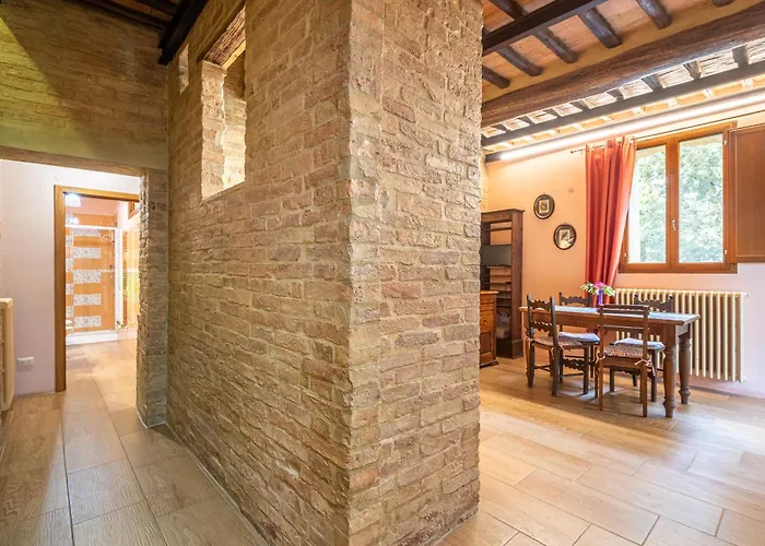 La Torre Di Monsindoli סיינה