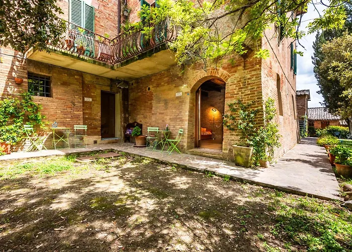 La Torre Di Monsindoli Farm stay