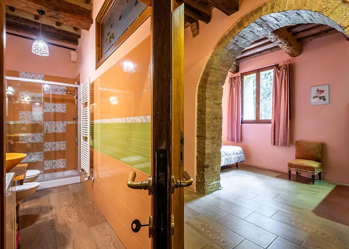 La Torre Di Monsindoli Farm stay *